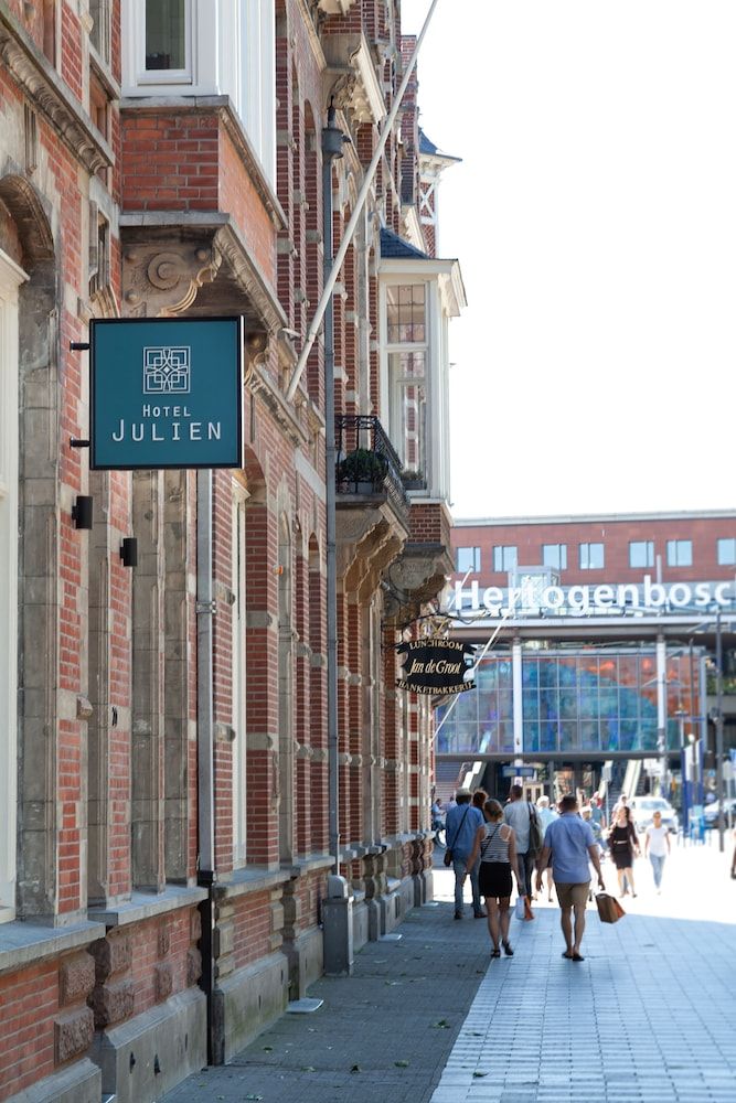 Hotel Julien 1