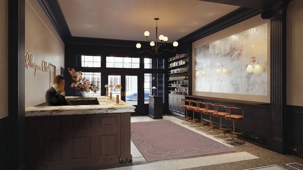 MarQueen Hotel - NEWLY RENOVATED 2