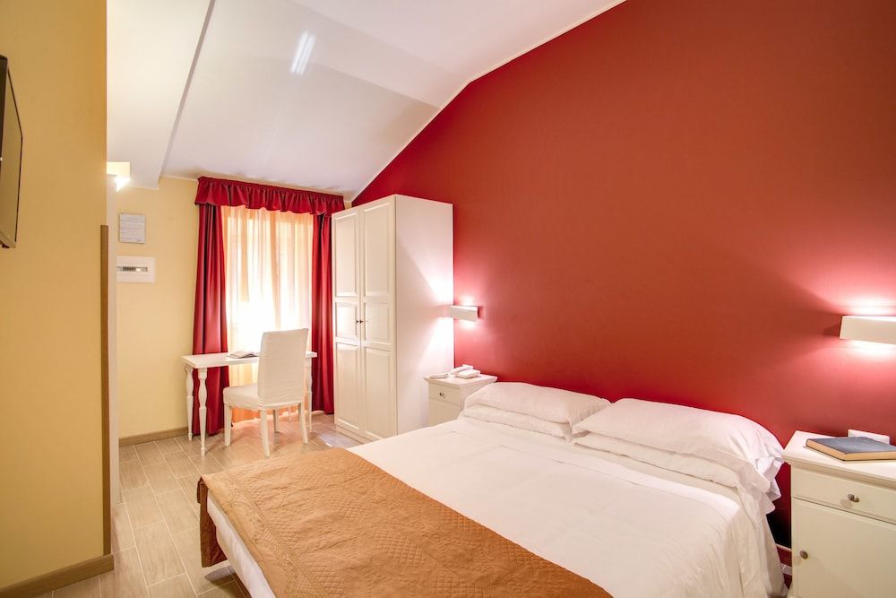 Top Floor Navona 1