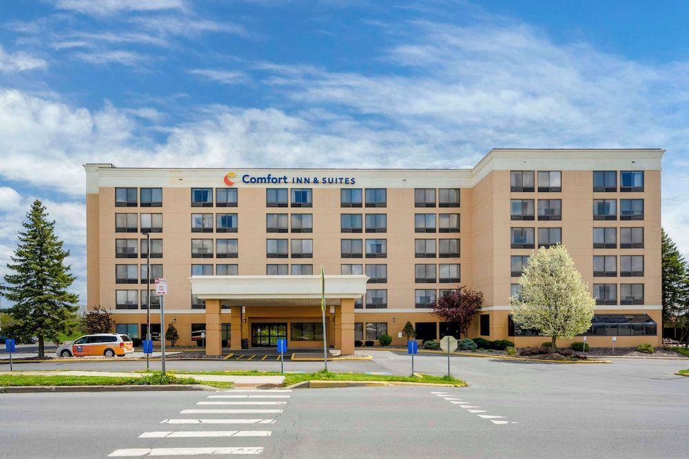 Comfort Inn & Suites Watertown - 1000 Islands 1