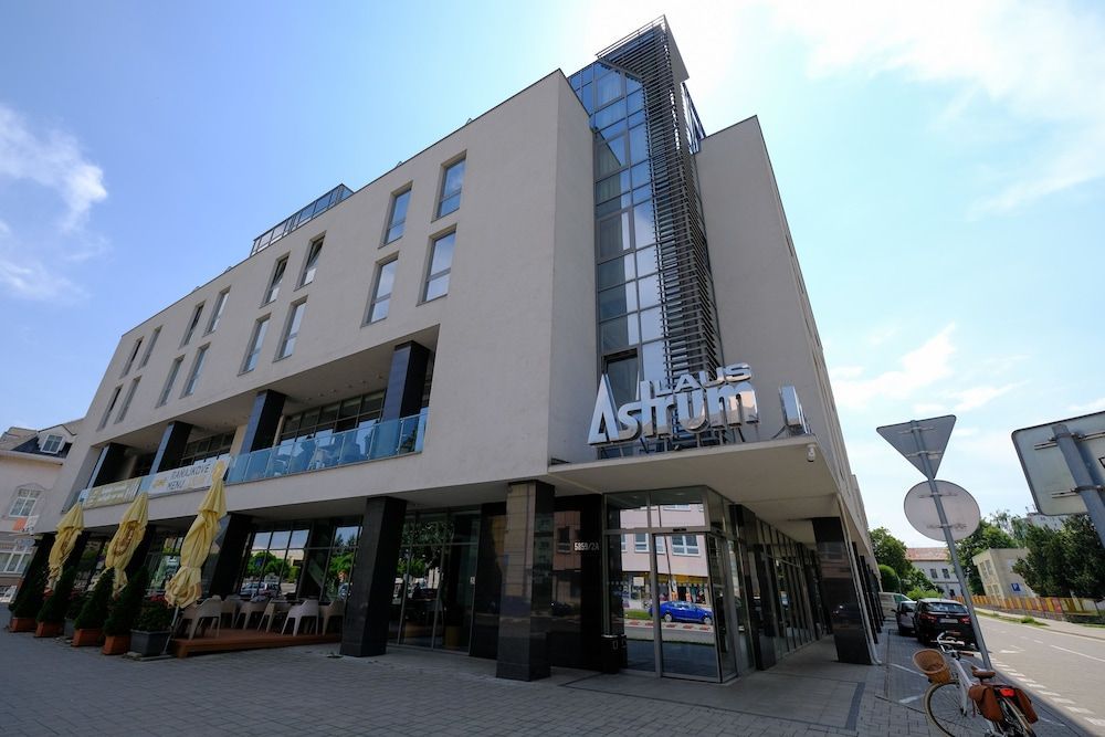 Business Hotel Astrum Laus 1