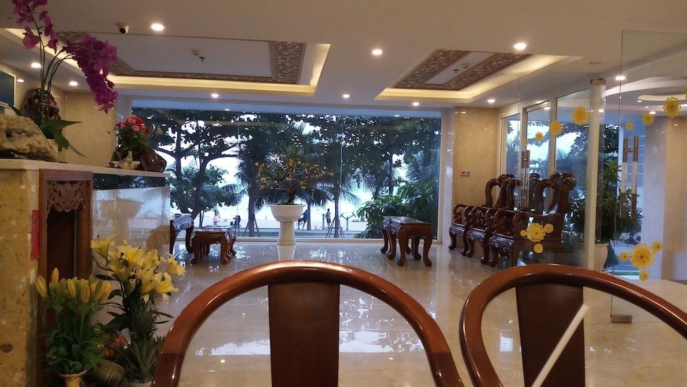 Nang Vang Hotel Nha Trang 1