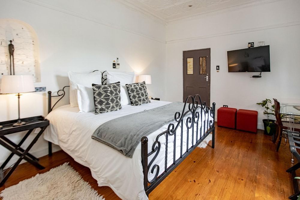 84 on Fourth Guest House 1