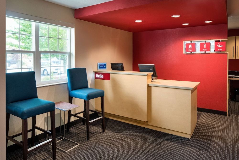 Sonesta Simply Suites Seattle Renton 2
