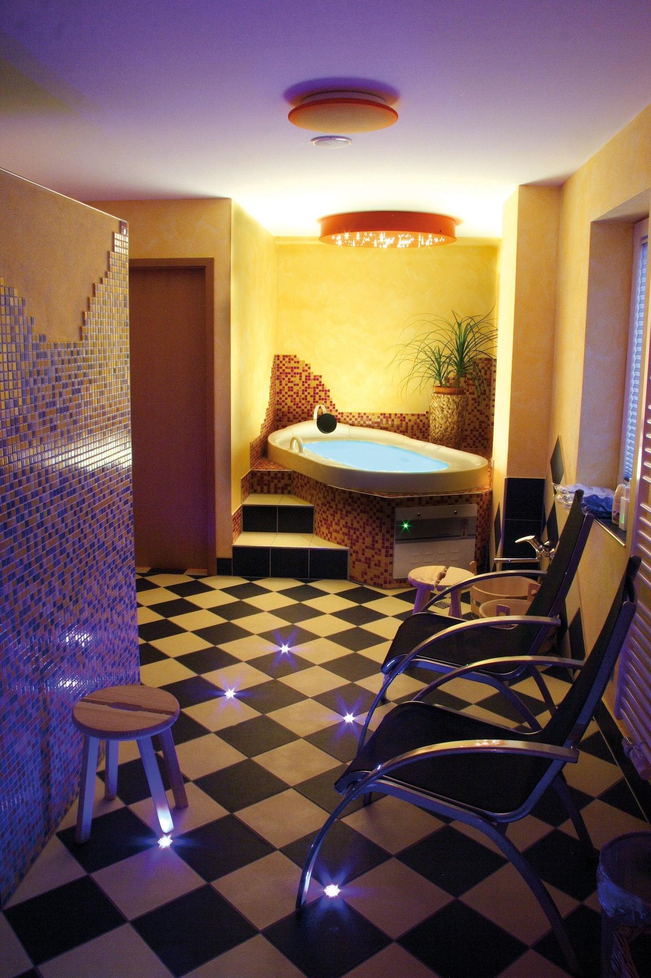 Hotel Elegant 2