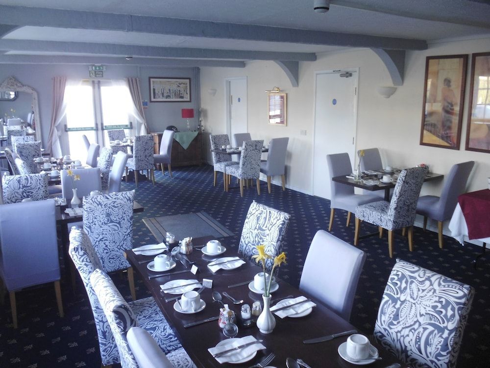 The Riverside Hotel 1