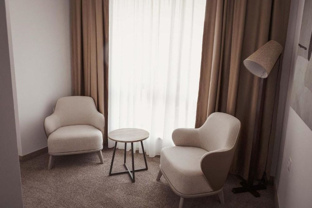 Evelin Deluxe House 2