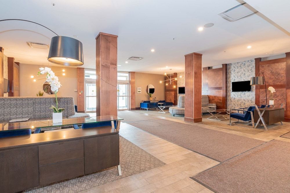 Sandman Hotel Edmonton West 2