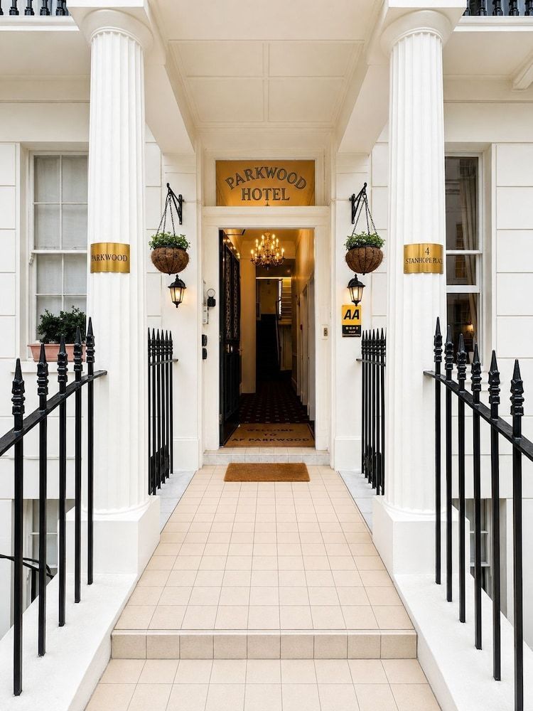 Parkwood at Marble Arch 1