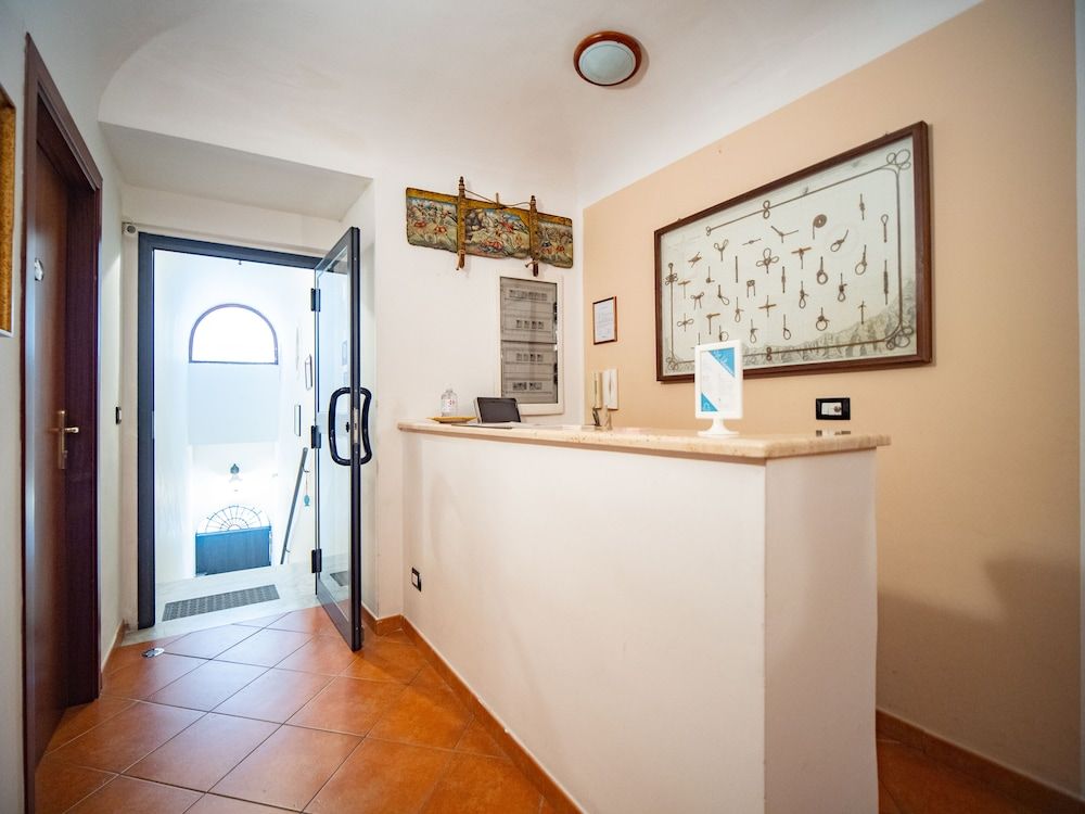 Kalamarina Rooms 1