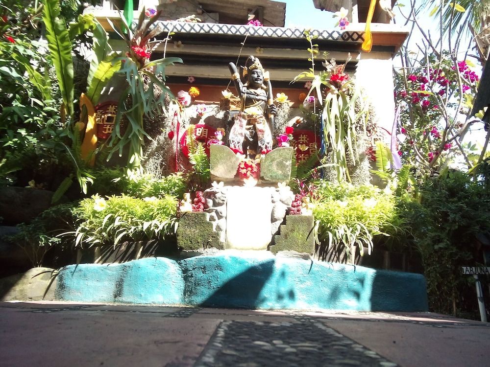 Arjuna Homestay Ubud 2
