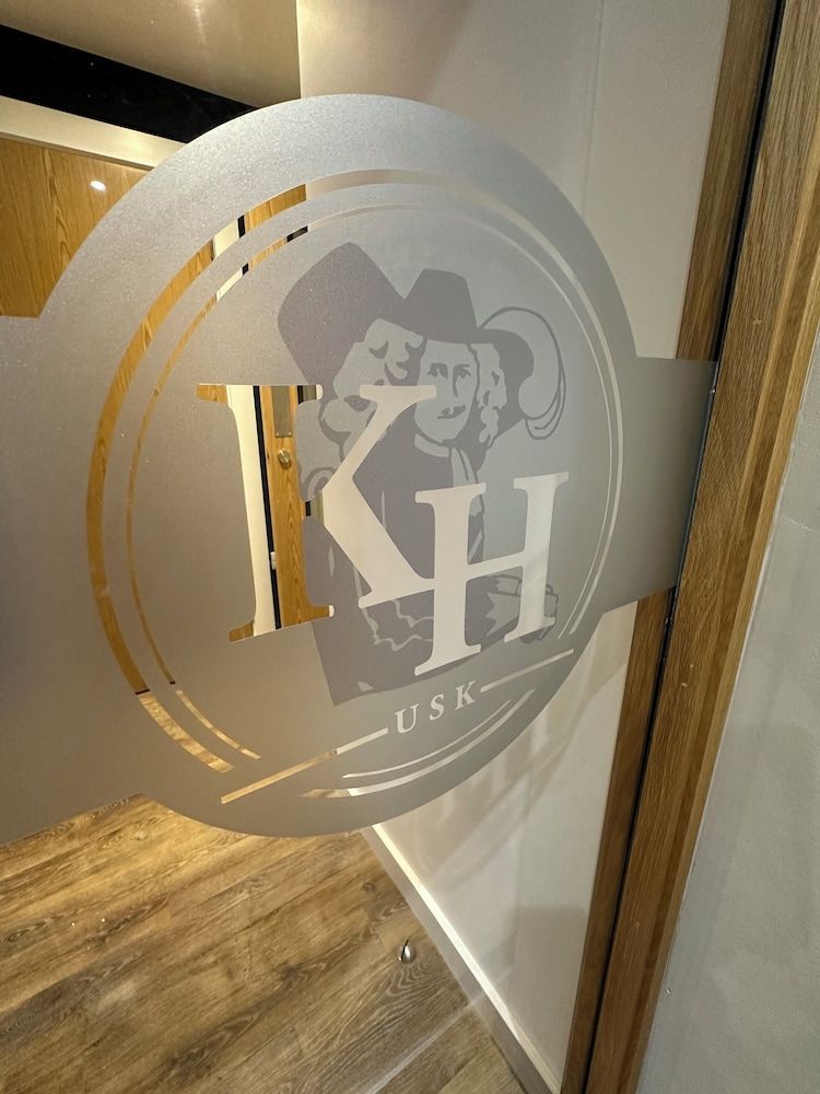 The Kings Head, Usk 2