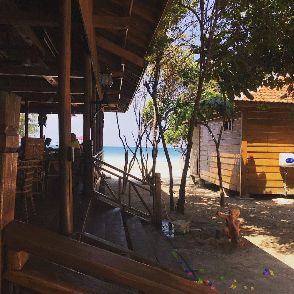 Sol Beach Resort 1