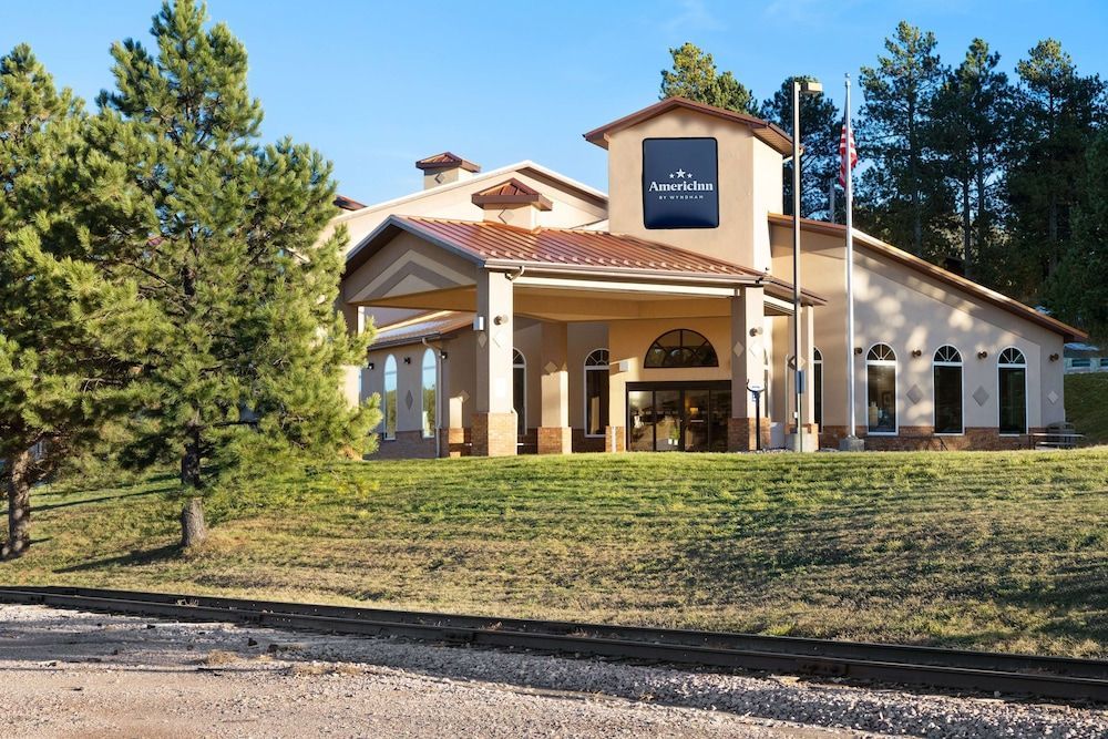AmericInn by Wyndham Hill City Mt Rushmore 1