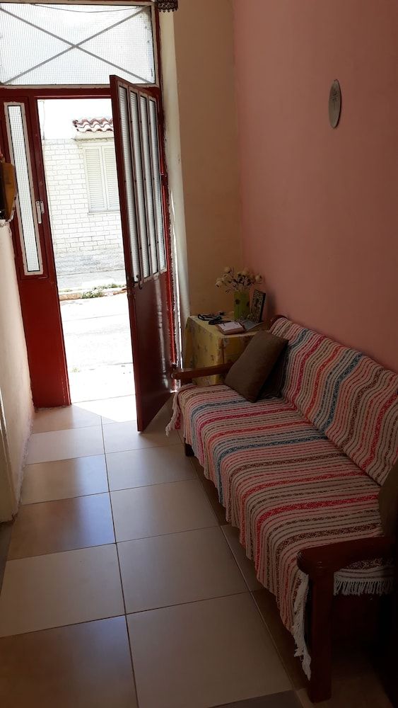 Private House near Port of Piraeus 2