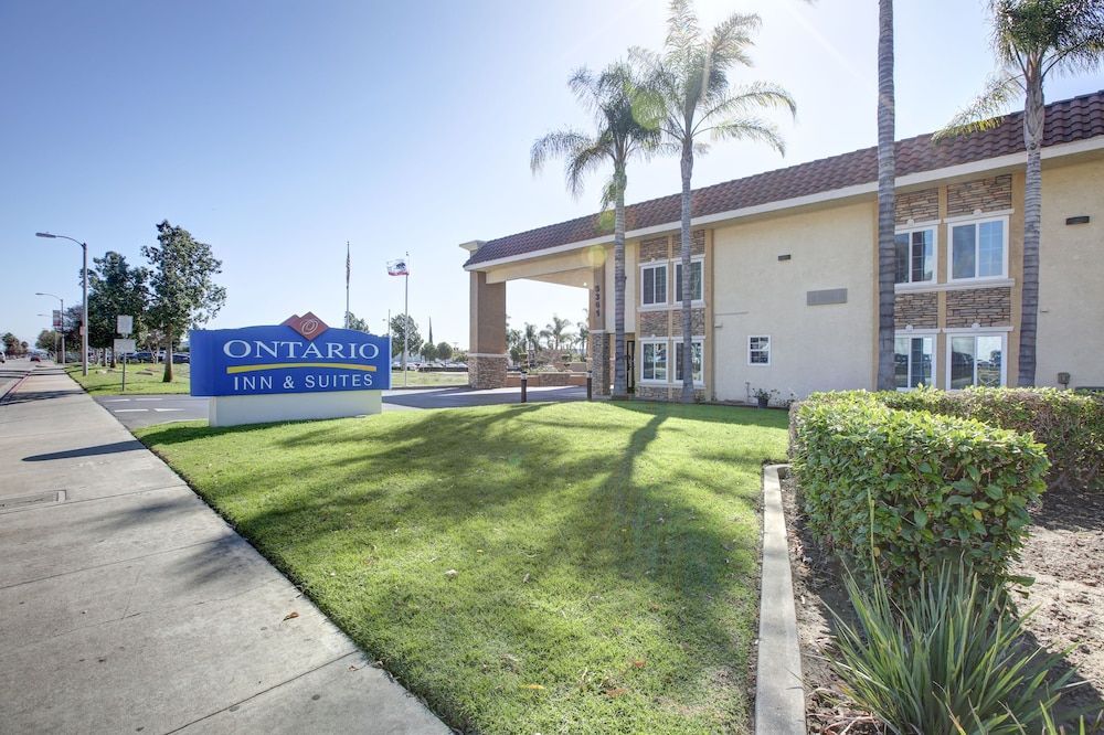 Ontario Inn & Suites 1