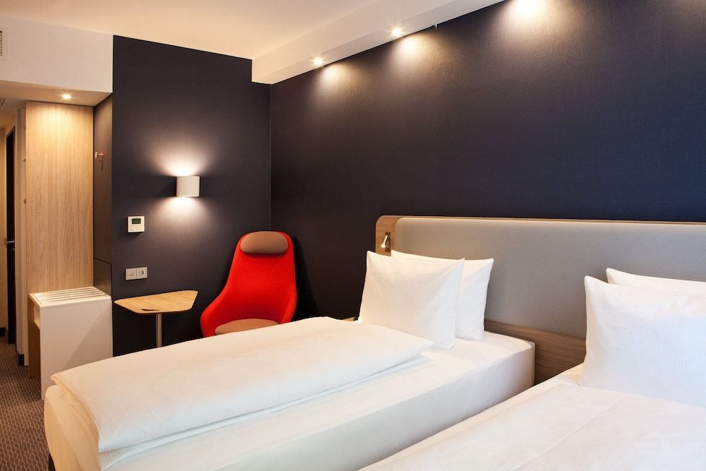 Holiday Inn Express RECKLINGHAUSEN by IHG 2
