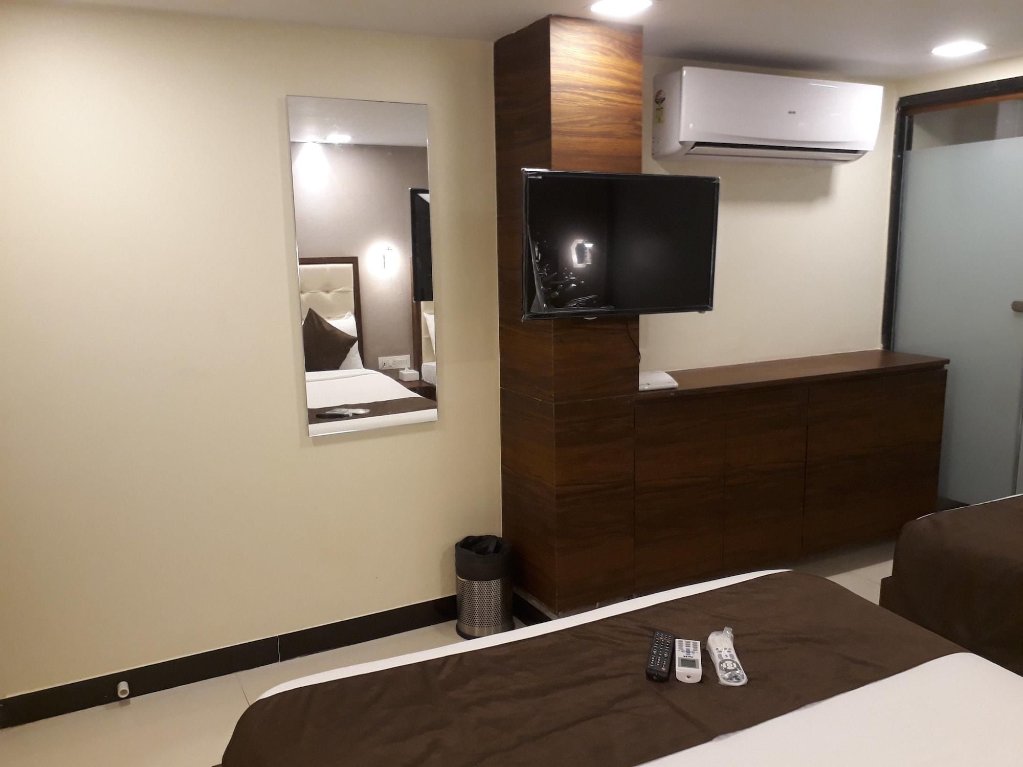 Garden Creek Residency - Near to Mumbai International Airport 1