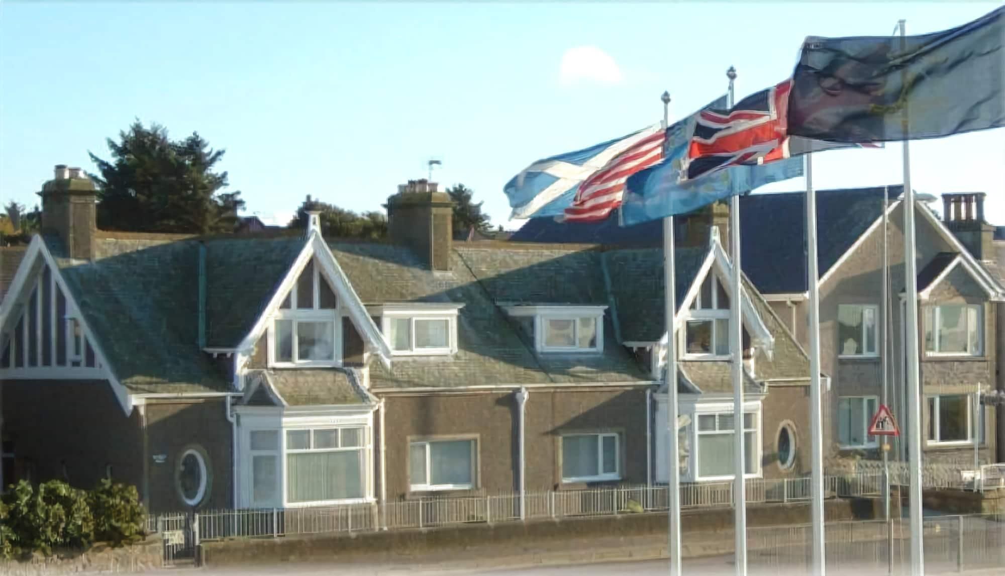 Links Lodge 2