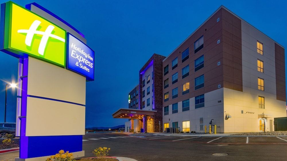 Holiday Inn Express & Suites HARRISONBURG – UNIVERSITY AREA by IHG 1