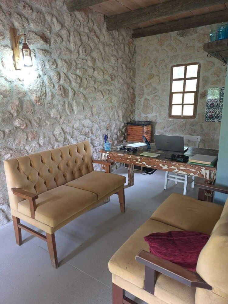 Tahtavilla Pansiyon 2