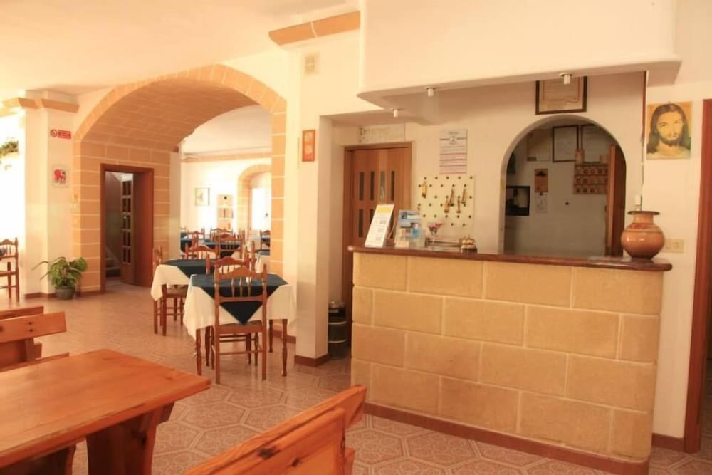 Albergo 2 Mari 2