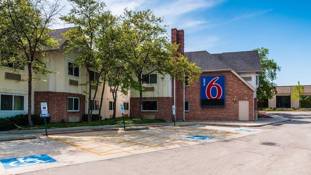 Motel 6-Arlington Heights, IL - Chicago North Central 1