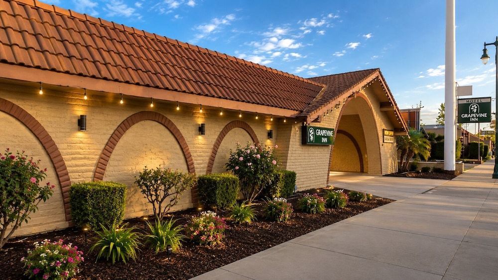 Grapevine Inn 1