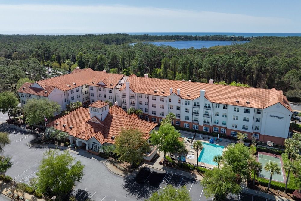 Residence Inn Sandestin at Grand Boulevard 1