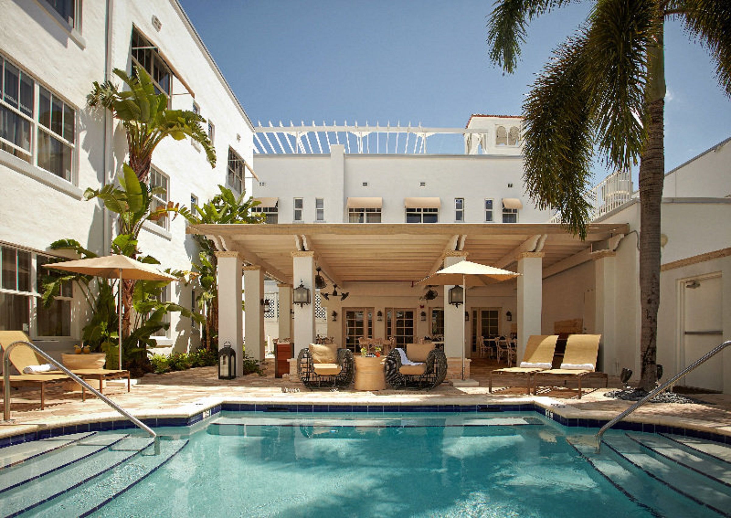 Blue Moon Hotel South Beach 1