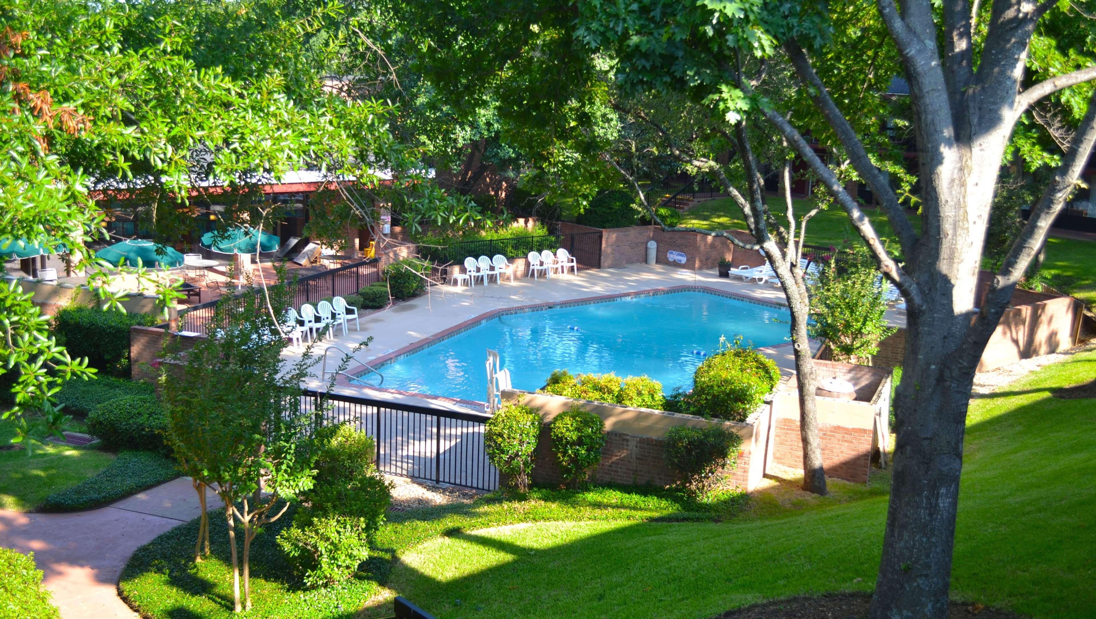 Magnuson Grand Hotel and Conference Center Tyler 1