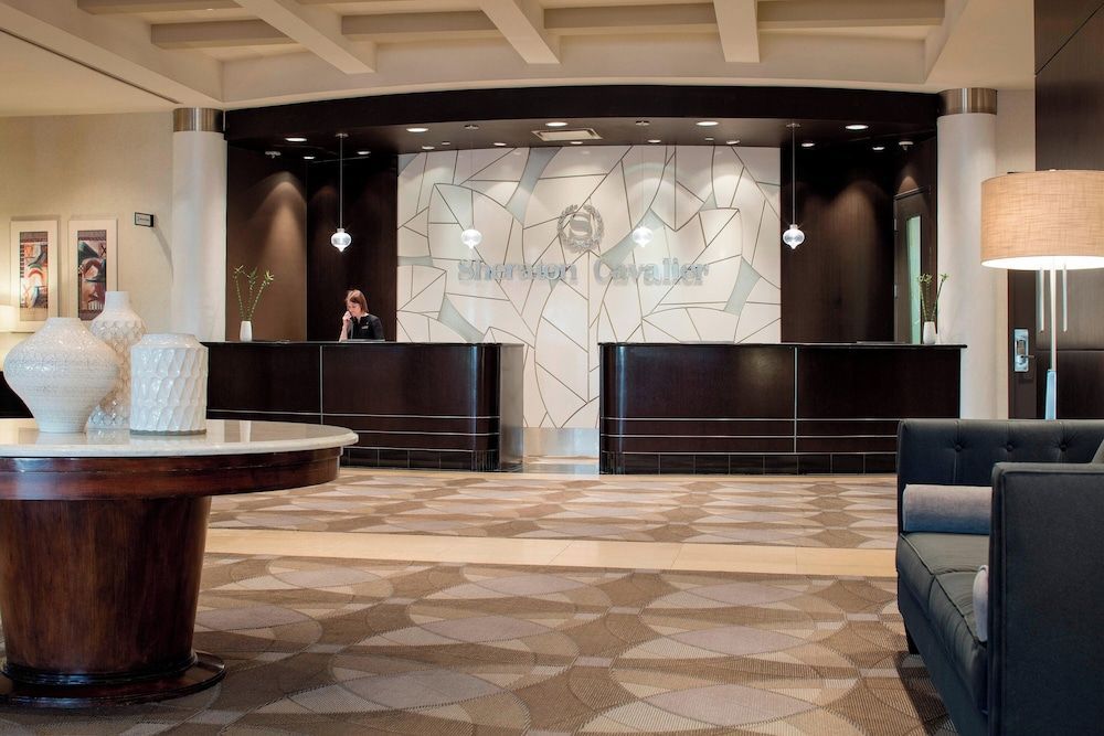 Sheraton Cavalier Calgary Hotel 2