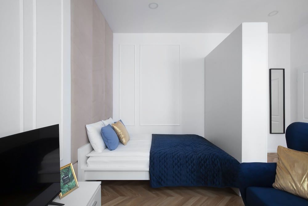 Elite Apartments Ogarna Suites Old Town 1