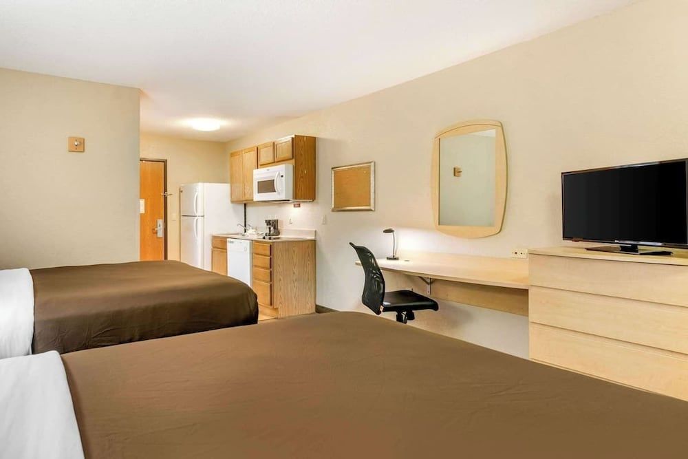 Birch Hill Suites - South Bend 2