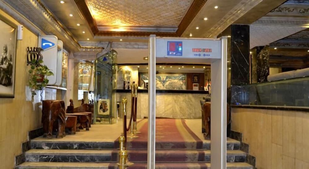 The New Garden Palace Hotel 2