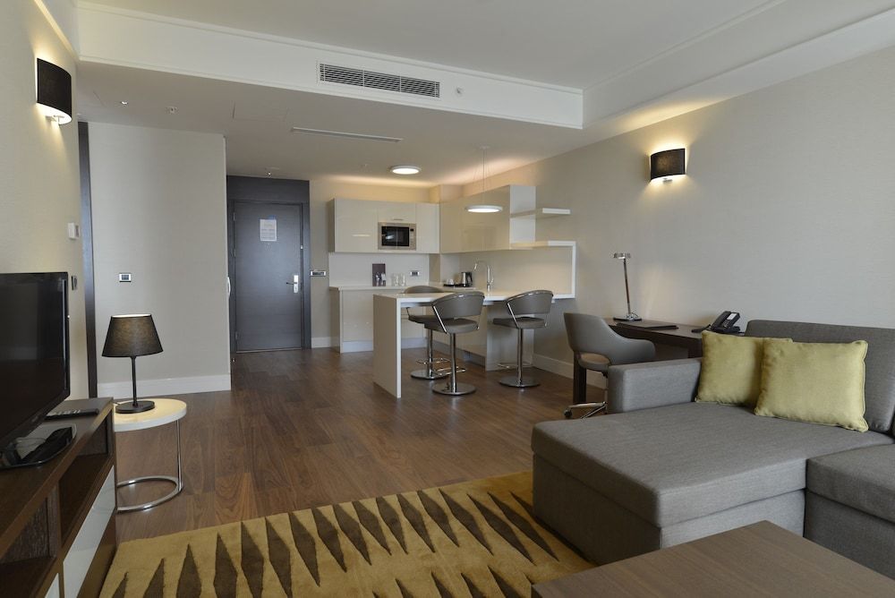 Wyndham Grand Istanbul Europe 2