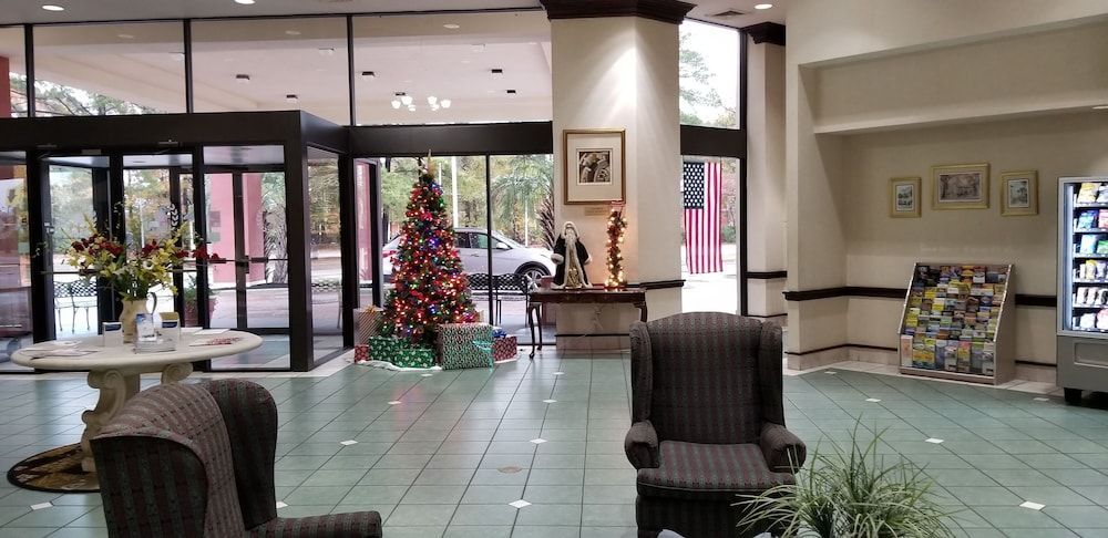 Clarion Inn & Suites Florence - Darlington 2