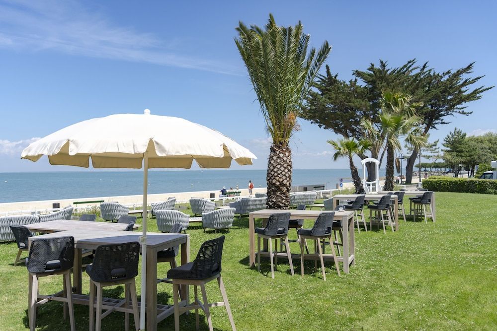 HR Hôtel-Restaurant & Spa Marin 1