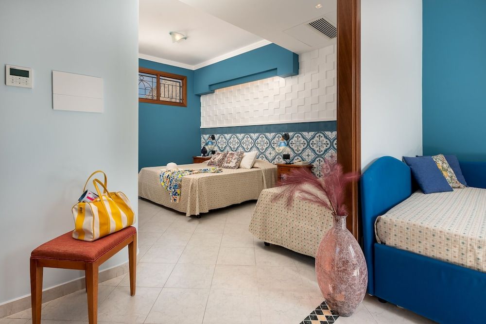 Hotel Sicilya 1