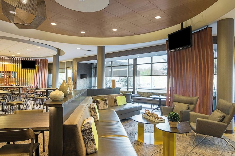 SpringHill Suites Tampa North/Tampa Palms 1