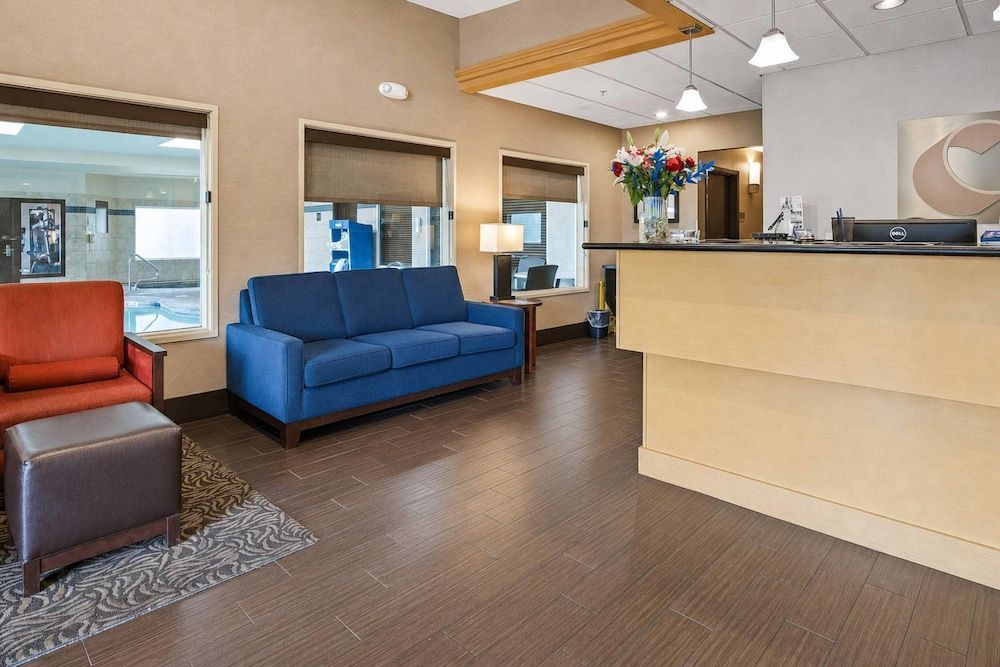 Comfort Inn Columbia Gorge 2