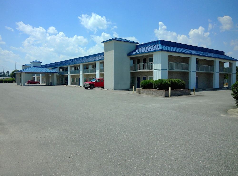 Americas Best Value Inn Kinston 1