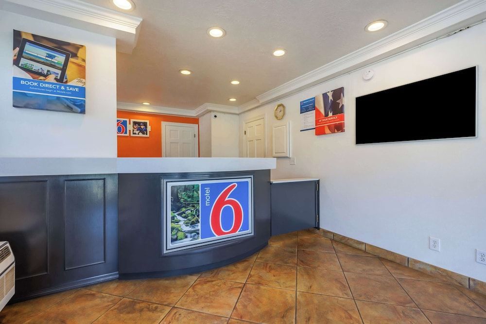 Motel 6 Canby, OR 2
