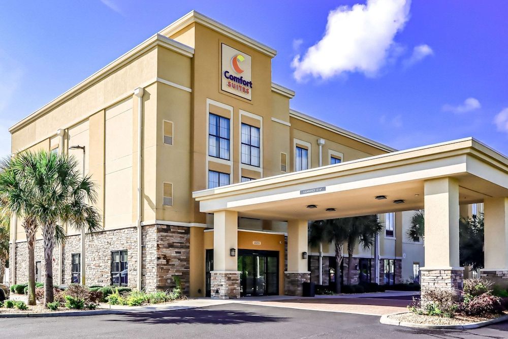 Comfort Suites Dunnellon near Rainbow Springs 1