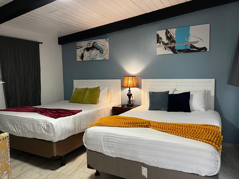 Sequoia Village 1