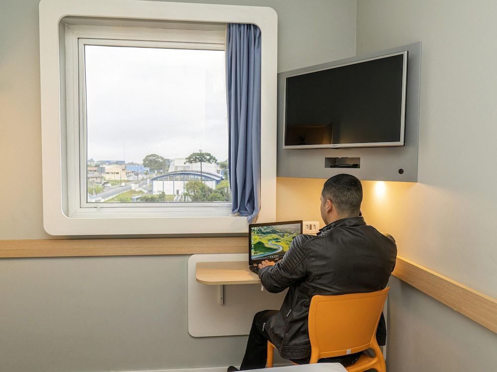 ibis budget Curitiba Aeroporto 1