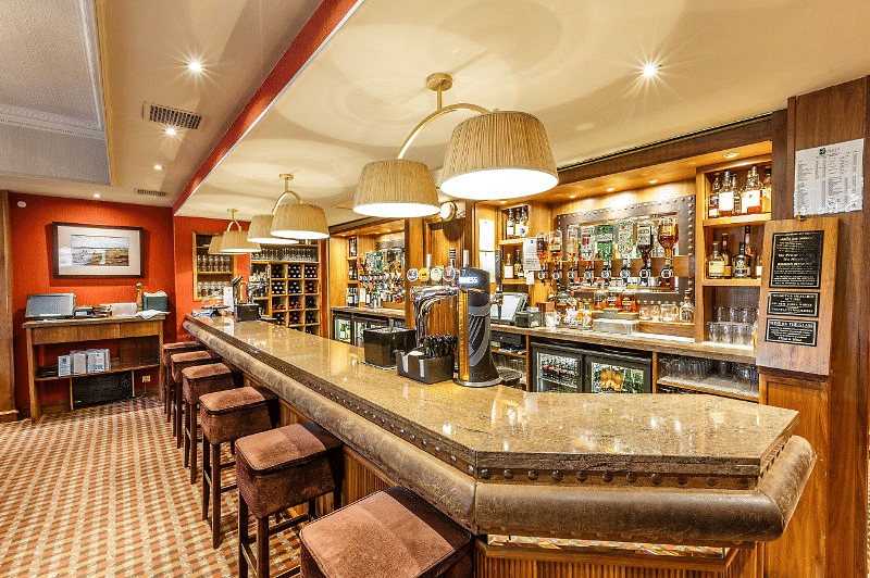 Atholl Hotel 1