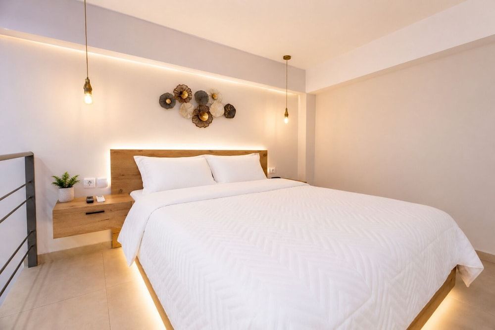 Airnest Suites Near Athens Airport 2