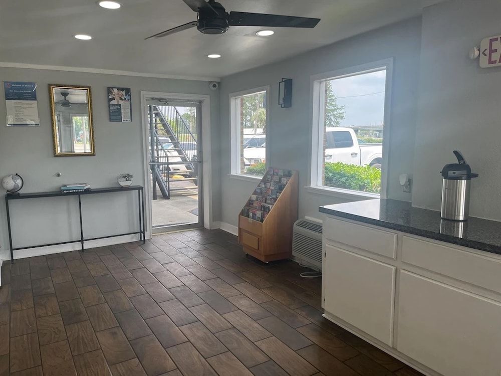 Motel 6 Saint George, SC – I-95 2