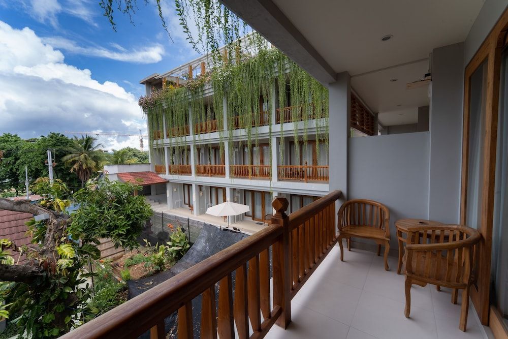 Komodo Lodge 1
